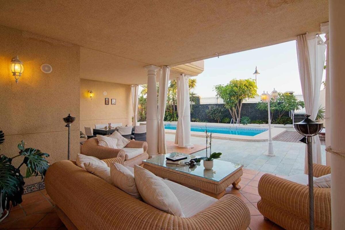 Villa La Concha Beachfront Heated Pool Playa Honda  Bagian luar foto